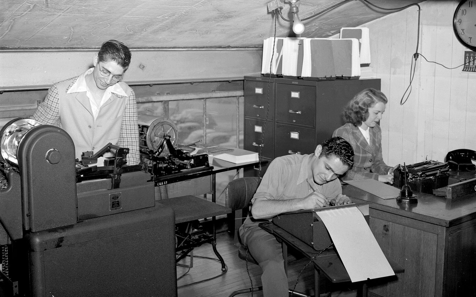 Sala del mimeógrafo en la University of Illinois at Chicago, 1947.