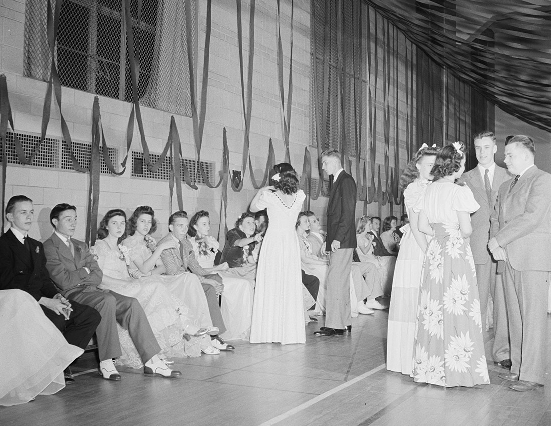 Baile de graduación. Maryland, 1942