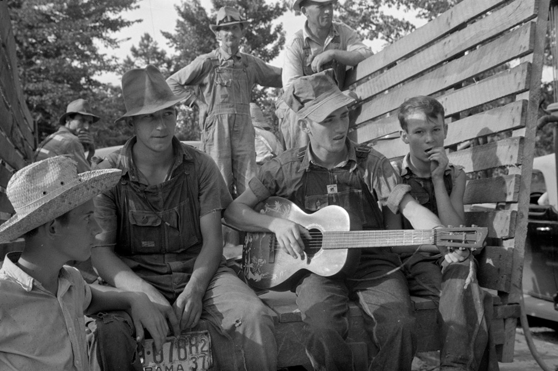 Jóvenes músicos en Skyline Farms, Alabama, 1937